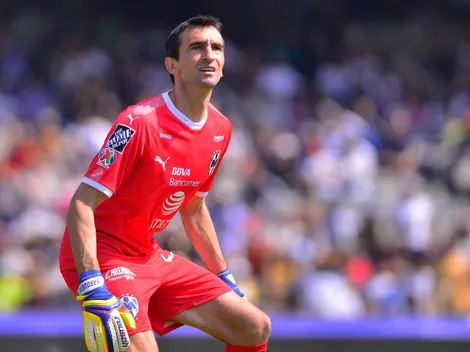 Barovero recordó sus tiempos de pelo largo y vincha