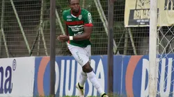 Yustin Arboleda, delantero del equipo Marathon de Honduras.