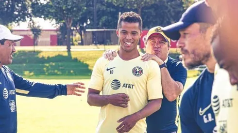 La primera conversación entre Giovani dos Santos y el Piojo Herrera
