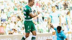 En el '9 de julio', Santos Laguna homenajeó a Furch con sus mejores anotaciones