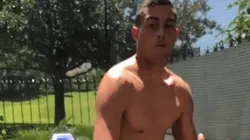 ¡Tengan cuidado! Funes Mori retó a Layún al Bottle Cap Challenge