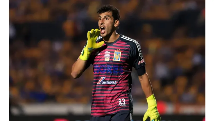 El arquero de Tigres se mostró molesto por el episodio con el niño de Rayados.