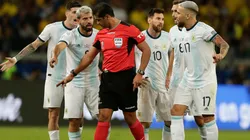 Zambrano rompió el silencio y habló sobre las jugadas de Otamendi y Agüero