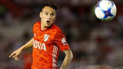 Carlos Auzqui con la camiseta de River.