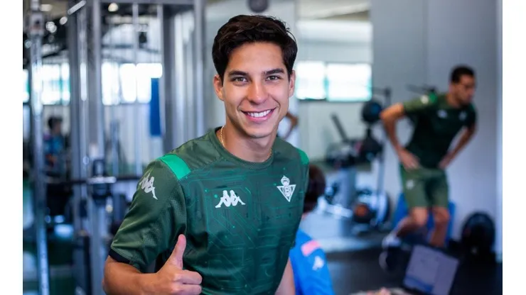 "Quiero ser parte muy importante del equipo", afirmó Lainez.