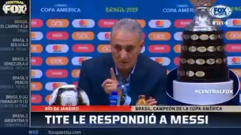 Tité en conferencia de prensa.