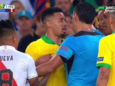 Gabriel Jesús se fue expulsado e hizo un gesto como que le estaban "robando"