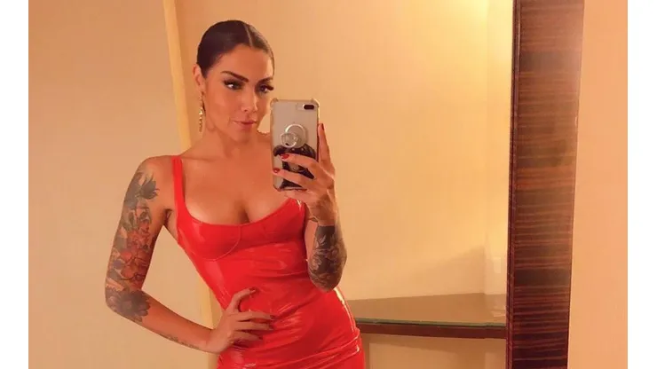 El curioso 'like' de un futbolista de México a una linda foto de Erika Fernández