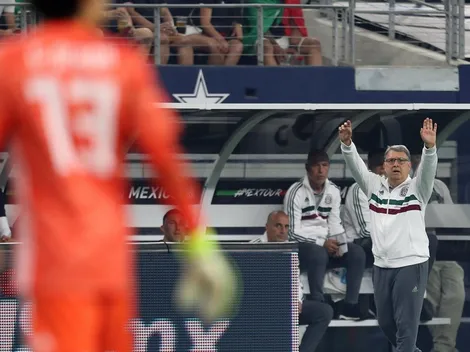 Se cuidan las espaldas: fotón de Tata Martino y Memo Ochoa en la antesala de la final de Copa Oro
