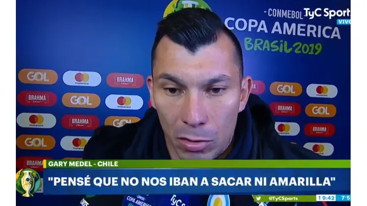 Foto de Gary Medel en la entrevista.