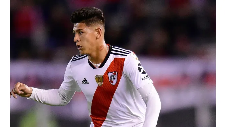 ¡Invente Carrascal! Gran caño del colombiano de River