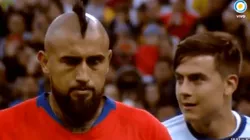 Foto de Arturo Vidal antes de patear el penal.