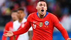 Foto de Nico Castillo en La Roja.