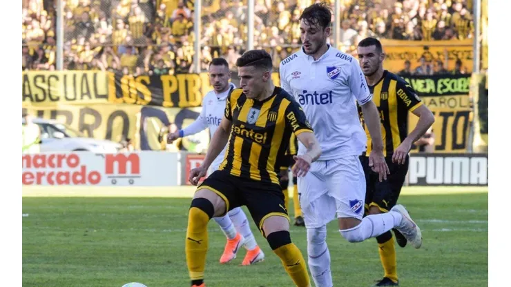 Peñarol vs. Nacional