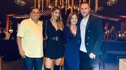 Papá de David y Daniela Ospina ya habría salido de la clínica y mejorado de su enfermedad