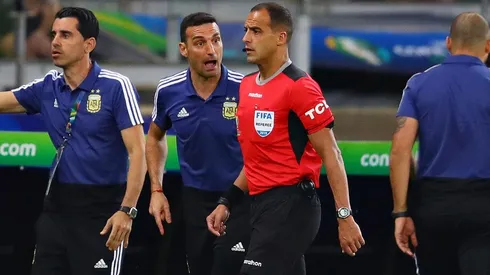 Scaloni habló sobre el partido contra Brasil y tiró: "Jugamos con todos los árbitros en contra"