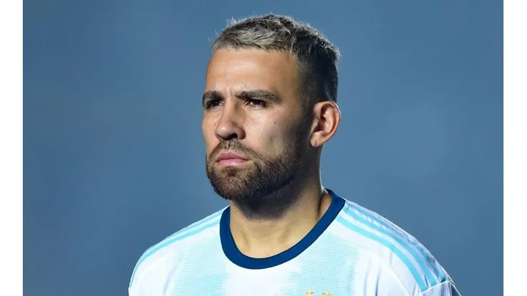 Otamendi sigue re caliente por el partido con Brasil y la pudrió en las redes