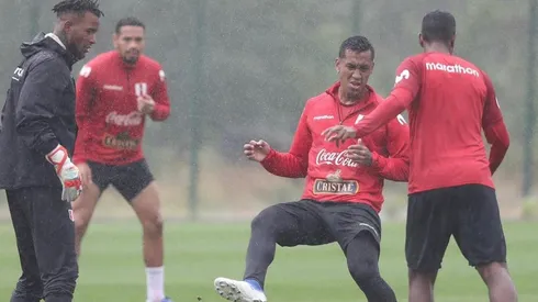 Tapia es uno de los que más minutos ha tenido en Perú.