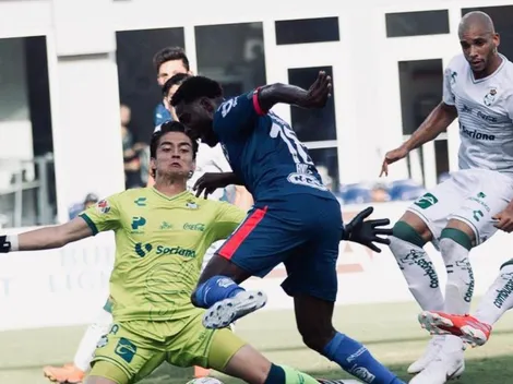 Santos derrotó a Rayados por penales