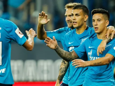 Driussi presentó la nueva camiseta del Zenit en inglés y Paredes lo descansó de lo lindo