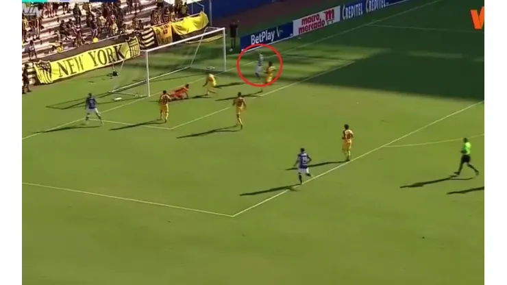 Así fue el gol de Fabián González Lasso contra Peñarol en Estados Unidos.