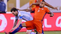 Vidal contra Argentina, en la Copa América Centenario. (Getty)