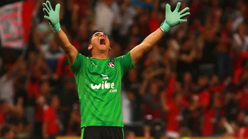 Ustari vuelve al fútbol. (Getty)