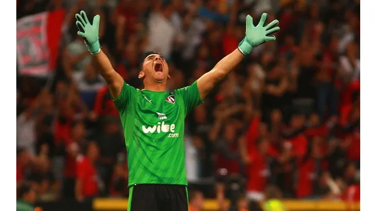 Ustari vuelve al fútbol. (Getty)