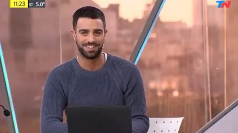 Video viral: tenía que contar la caída de WhatsApp, pero contó la caída de un cadáver desde el cielo