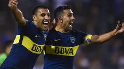Ramón Ábila y Carlos Tevez (Foto: Getty)