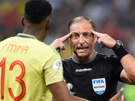 No se vio en TV: ¡el regaño de Pitana a Yerry Mina por bailar en el penal contra Chile!