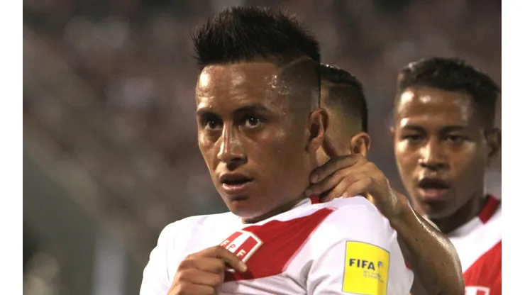Cueva tiene 10 goles con la Selección de Perú.