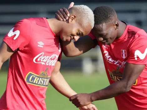 André Carrillo troleó a Luis Advíncula en durante la concentración de Perú en Porto Alegre