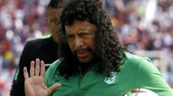 René Higuita, entrenador de arqueros en Atlético Nacional.