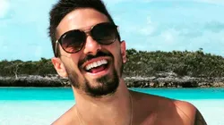 Lanzini subió foto viviendo la buena vida.