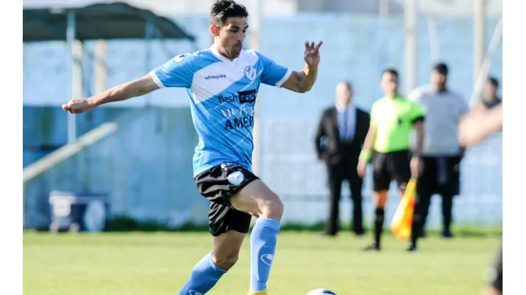Excursionistas y Villa San Carlos definen el ascenso a la Primera B