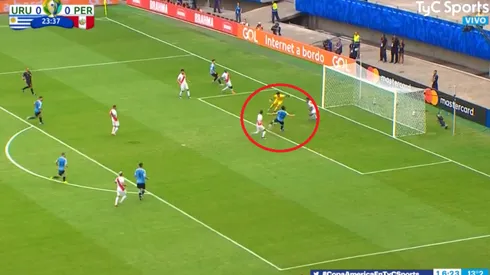 Menos mal que no valía: Cavani casi se manda el errado de la Copa América