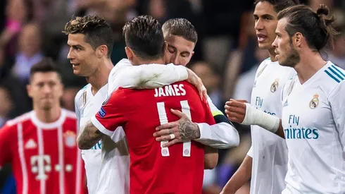 Foto de James Rodríguez junto a Sergio Ramos.