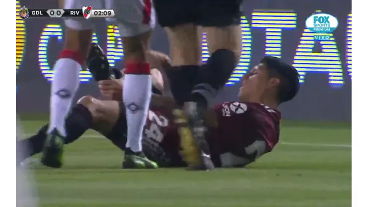 Los de River se fueron a dormir preocupados: el parte médico de Enzo Pérez