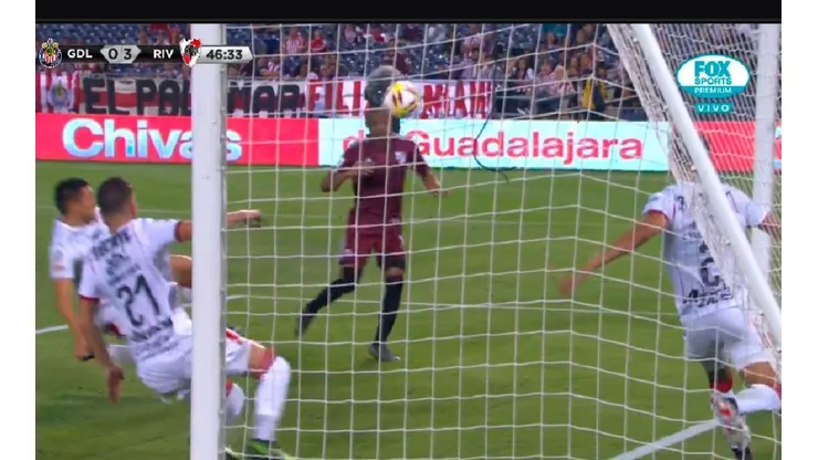 Gol de De La Cruz.