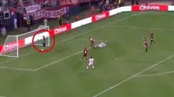 Quedate tranquilo, Armani: Bologna metió un atajadón en el amistoso de River