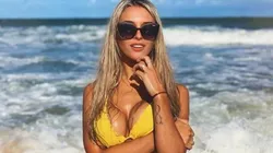 Con la camiseta de Lautaro: las fotos de Agustina Gandolfo lista para alentar a Argentina