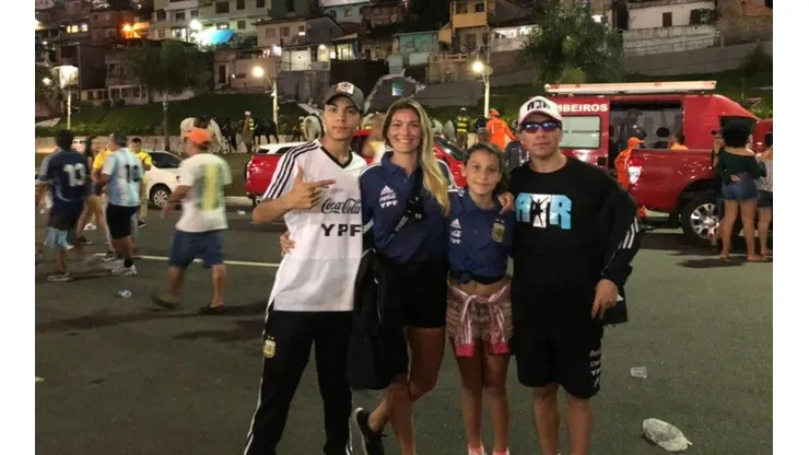 Hoy juega Argentina y Pablo Lescano suena bien fuerte en las playas de Brasil