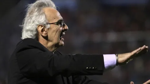 Extécnico de Uruguay fue sincero: "Perú no tiene el mismo nivel con el que llegó al Mundial"