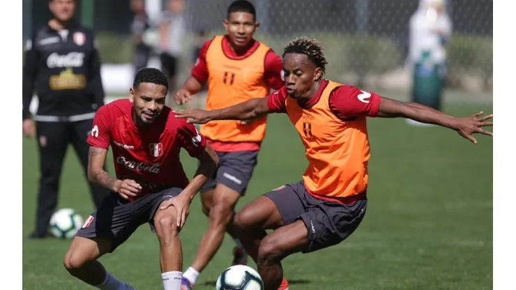 El primer once que probó Gareca para el partido del sábado ante Uruguay