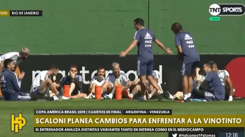 Sigue el tridente, pero hay dos cambios: el once que Scaloni probó pensando en Venezuela