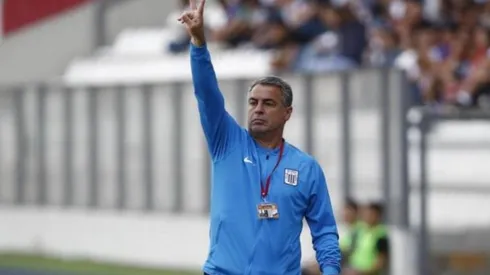 Bengoechea se refirió a los dos delanteros que incorporaría Alianza Lima