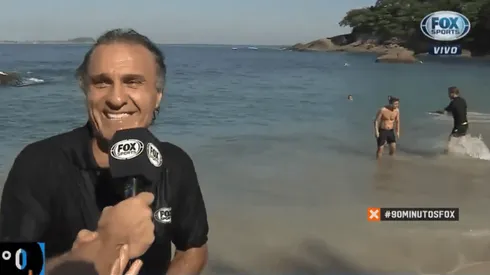 Ruggeri se metió al mar en Brasil, lo volvió loco a Benedetto y estallamos de risa
