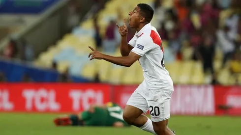 Flores tiene 12 goles en 43 partidos con la banda.