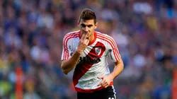Alario se puso la gorra más River que tenía y volvió locos a varios excompañeros